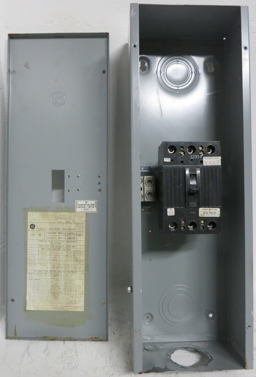 GE TQD225S Breaker Enclosure w 225A Molded Case Switch TQD32Y225 General Electric (GA0646-6)