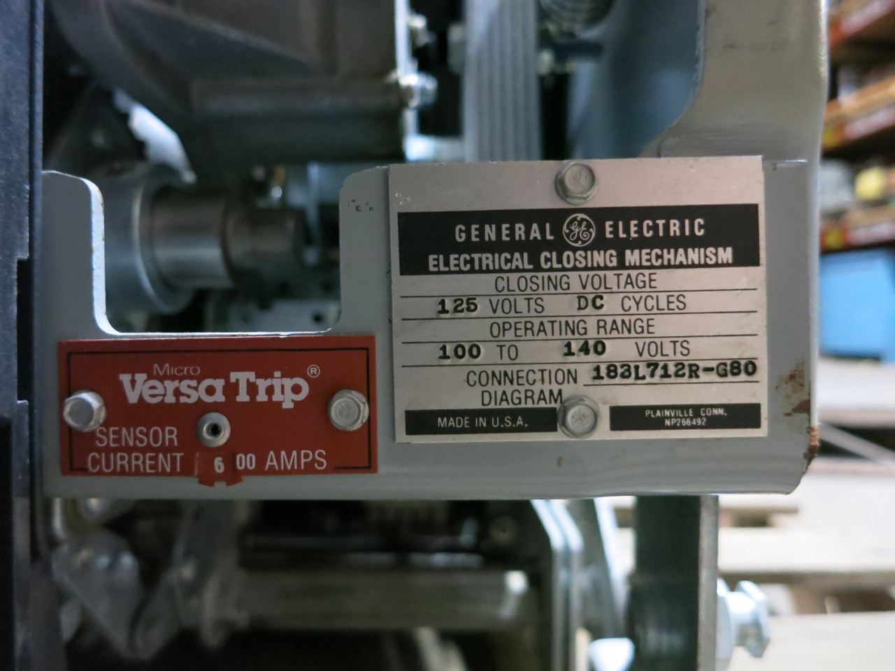 GE AKR-6D-30 600 Amp EO Air Breaker MicroVersaTrip TA9VT20MA1 LS w/ Aux & Shunt (GA0655-1)