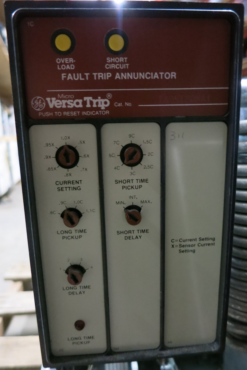 GE AKR-6D-30 600 Amp EO Air Breaker MicroVersaTrip TA9VT20MA1 LS w/ Aux & Shunt (GA0655-1)