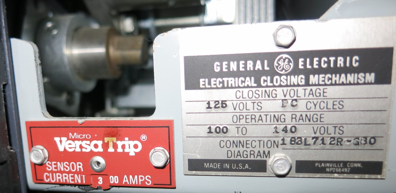 GE AKR-6D-30 300 Amp Breaker w MicroVersaTrip TA9VT20MA1 EO LS w Aux and Shunt (GA0661-1)