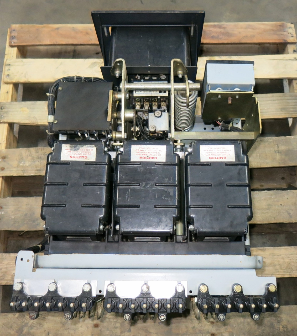 GE AKR-7D-50 1600A Air Breaker TA9VT20MA1 Trip 1600 Amp MicroVersaTrip LS EO (GA0663-1)