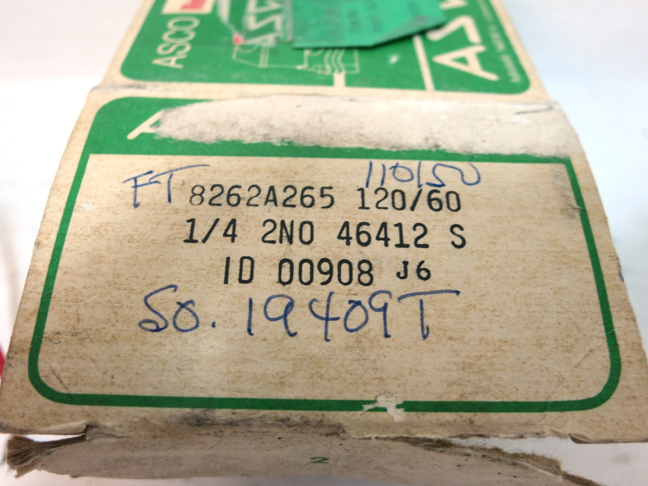 NEW Asco Red-Hat FT8262A265 Valve 0.25" Pipe 1/4 120V 8262A265 30PSI 0.5W (DW3462-1)