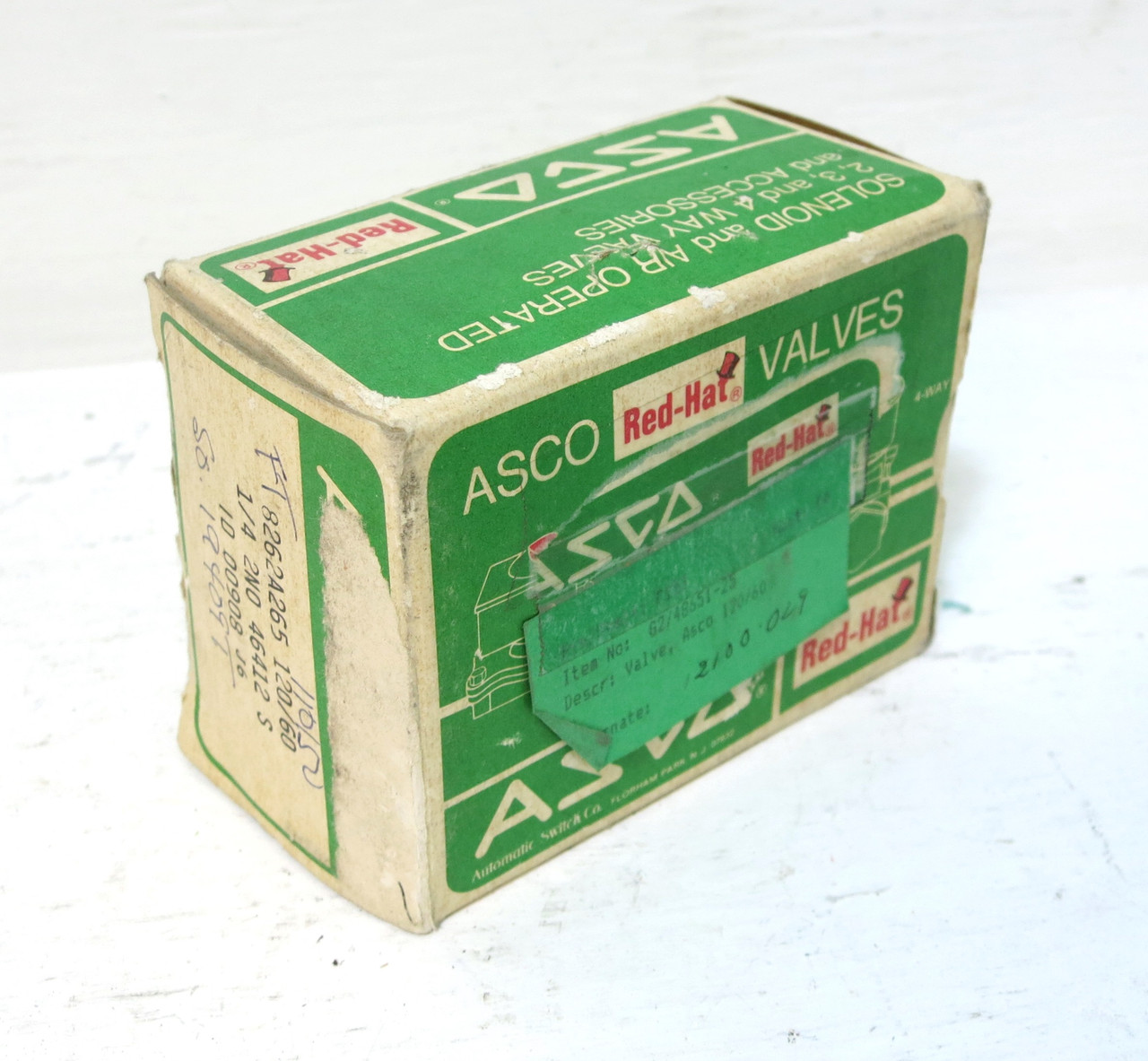 NEW Asco Red-Hat FT8262A265 Valve 0.25" Pipe 1/4 120V 8262A265 30PSI 0.5W (DW3462-1)