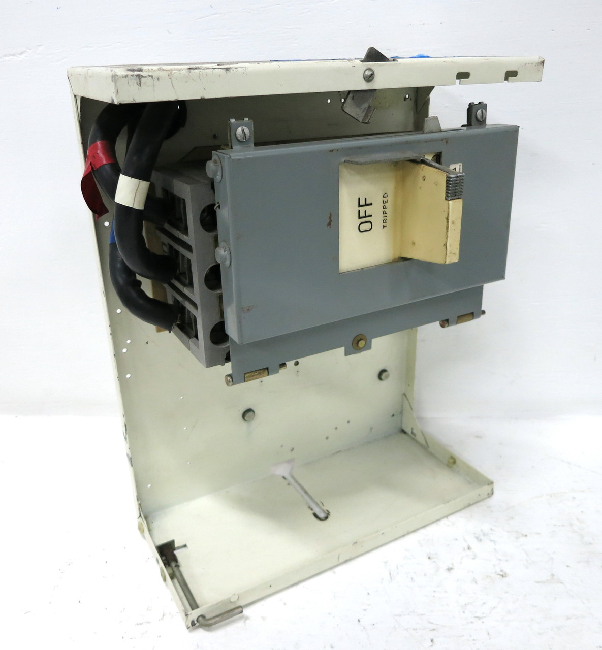 FPE 5320 225A Breaker 18" Feeder MCC Bucket 225 Amp Motor Control Unit 5310 (DW3481-15)