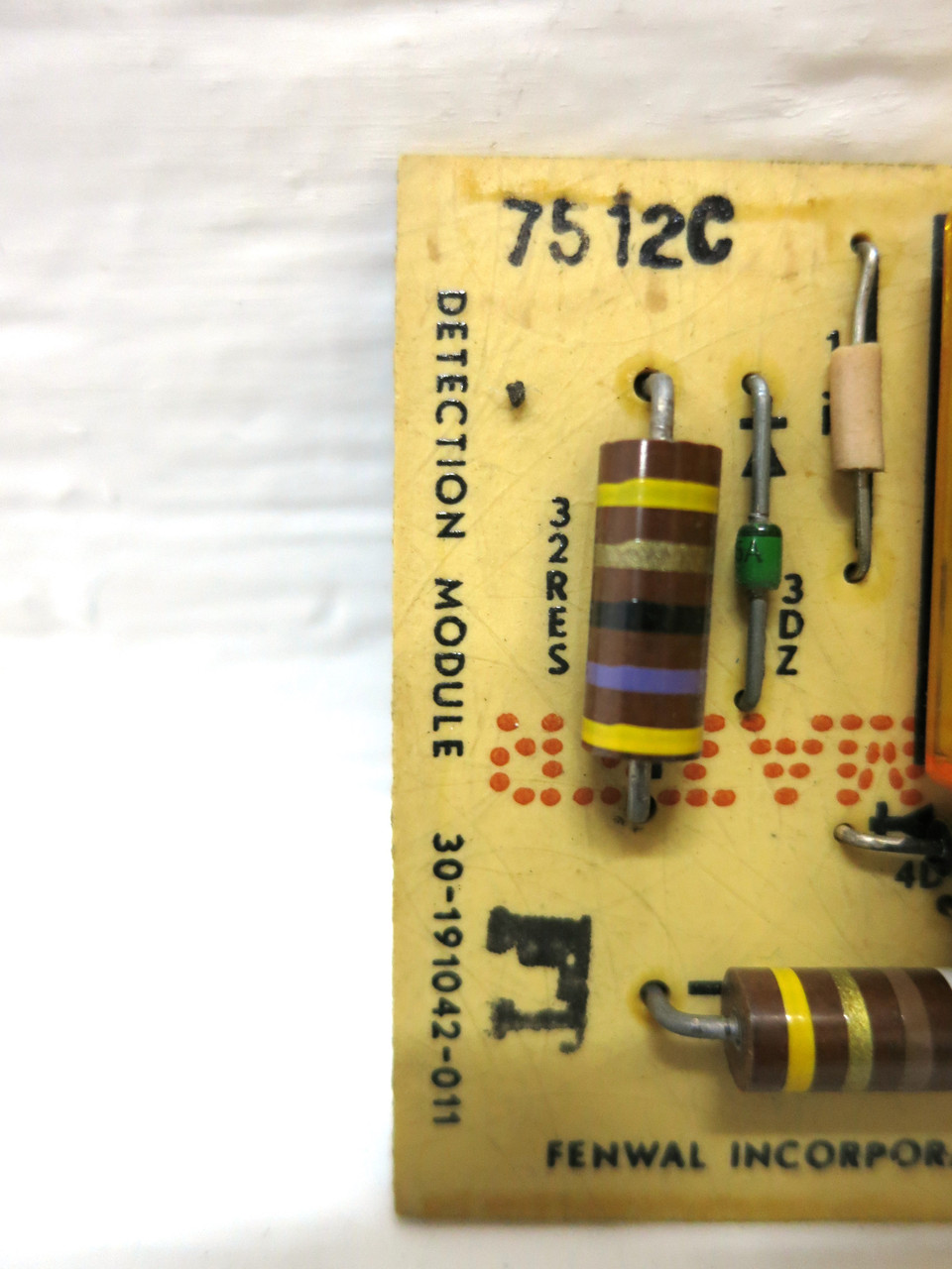 Fenwal 30-191042-011 Detection Module Card PLC Board 30191042011 (DW3503-54)