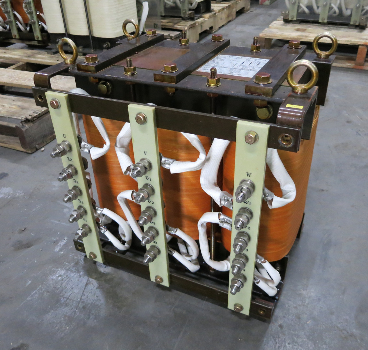 Toshiba JEC-204-1978 150HP Motor Starting Auto Transformer 3PH Type ADTK 110kW (DW3521-3)