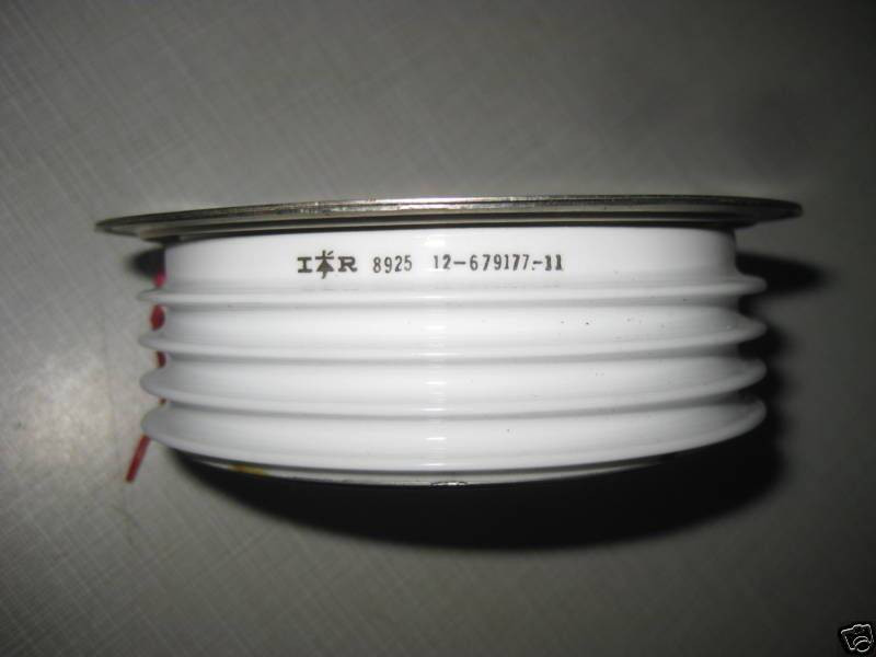 International Rectifier 8925 12-679177-11 IR 1267917711 I-R (EBI2482-11)