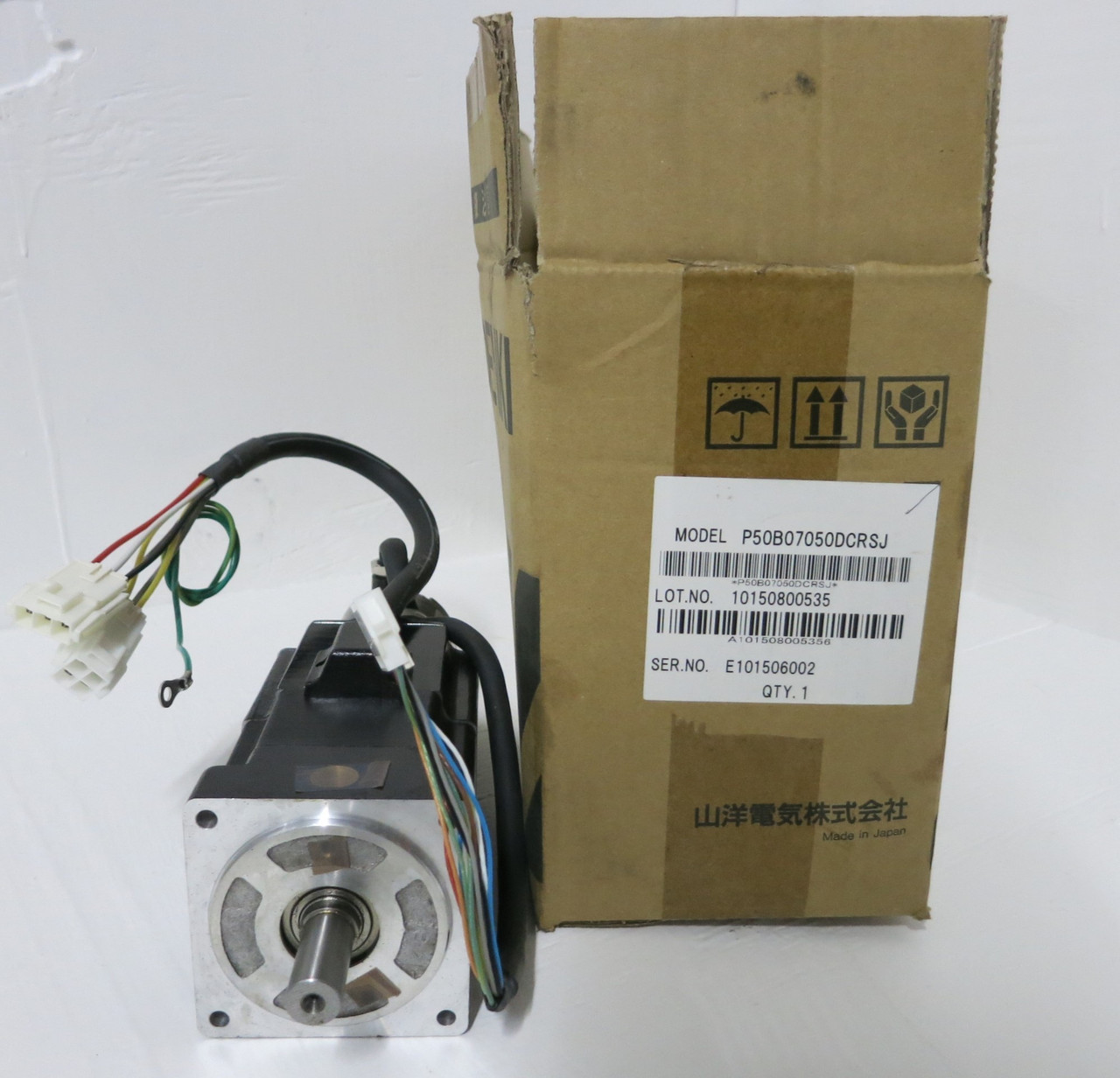 New Sanyo Denki P50B07050DCRSJ Nachi AC Servo Motor 0.475 kW 3000-RPM NIB (GA0692-86)