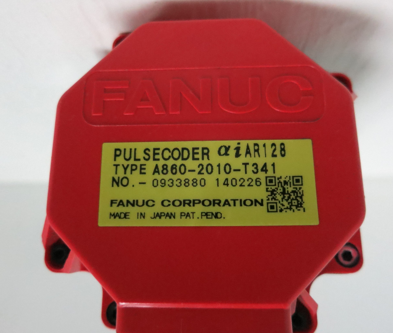 New Fanuc AiS 4/5000 A06B-0215-B605 4000 RPM AC Servo Motor Pulsecoder aiAR128 (GA0705-3)