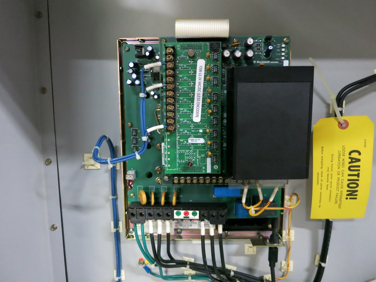 Allen Bradley 1336F-BRF100-AX-EN-L6 10 HP 1336 Plus II Enclosed AC VS Drive 480V (DW3620-2)