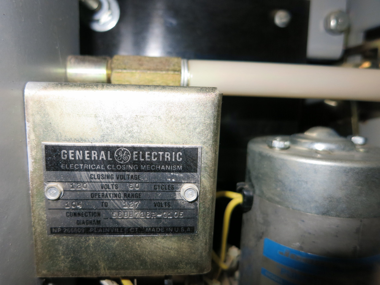 GE AKR-6D-75 3200 Amp Breaker w LSG MicroVersaTrip TA9VT32MGA3Z1 3200A EO General (GA0721-1)