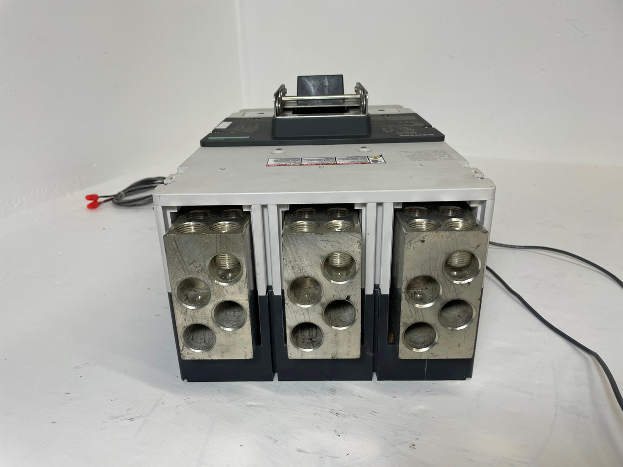 Siemens NNY3B100 1000A Circuit Breaker Type NNG w/ Aux & Alarm NG Frame 1000 Amp (EM4258-1)