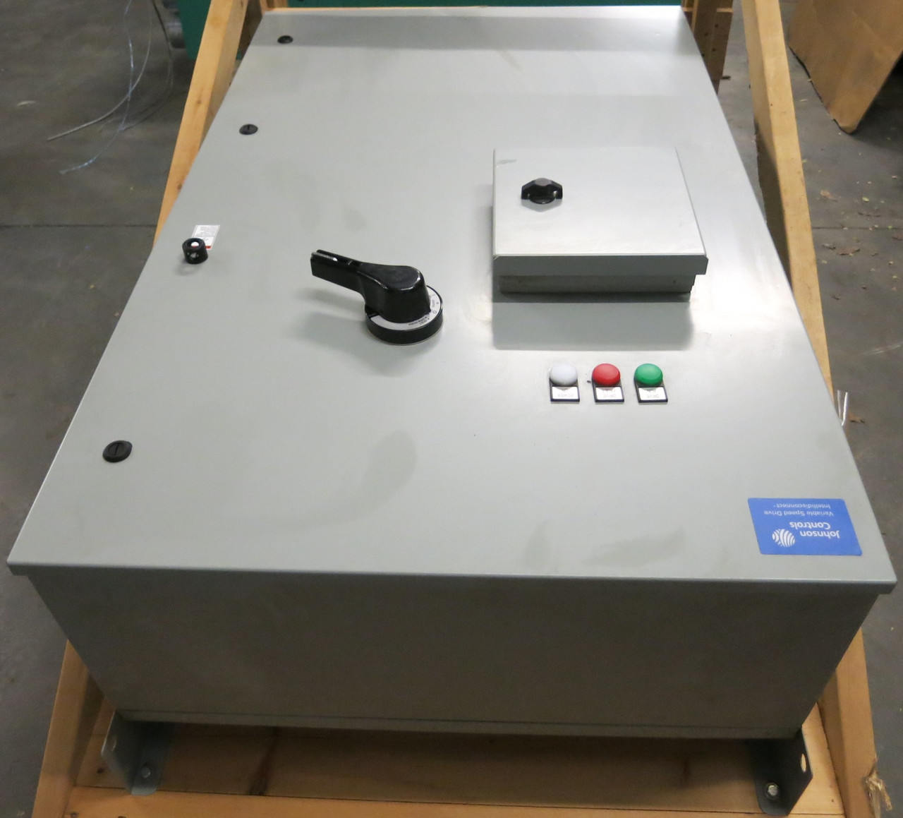 Johnson Controls HMX156E4NAL3* 125 HP VS Drive 125HP JC-VSD Series II  480V (GA0739-1)