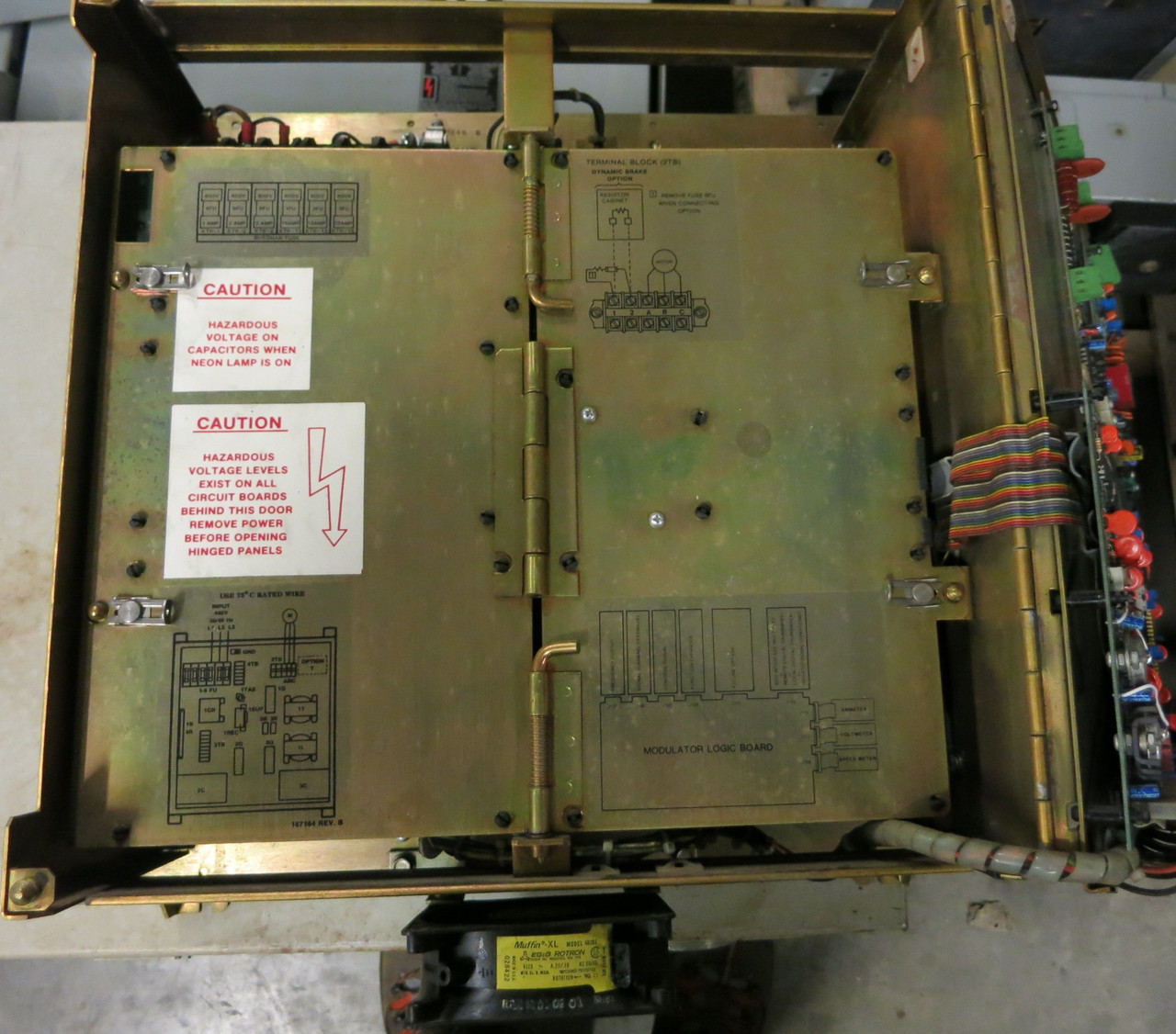 Allen Bradley 1334-EOB-NW 10 HP AC VS Drive 460V 12 kVA 15A 1334-E0B VFD (GA0744-1)