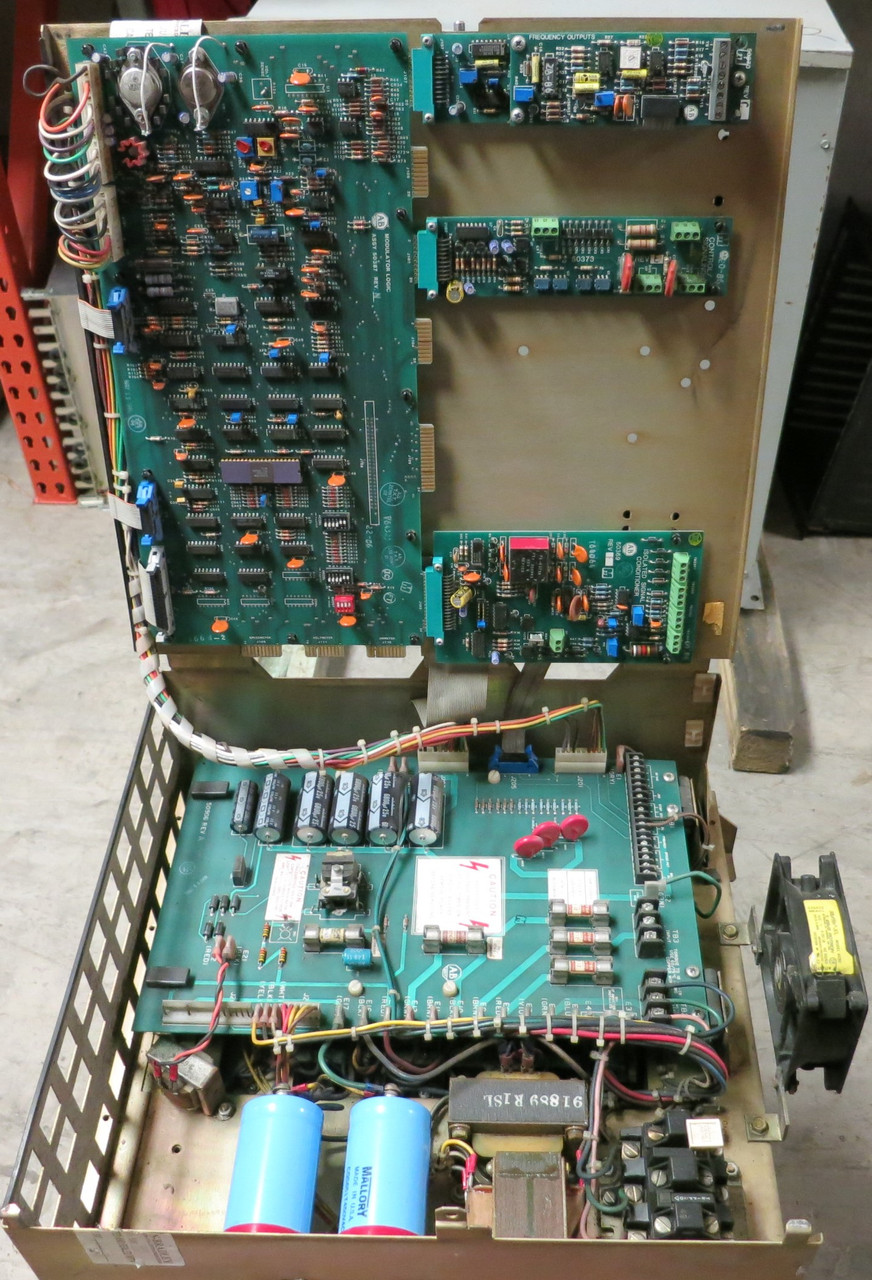 Allen Bradley 1334-COB 5 HP AC VS Drive 460V 6 kVA 7.5A 1334-C0B VFD (GA0742-2)