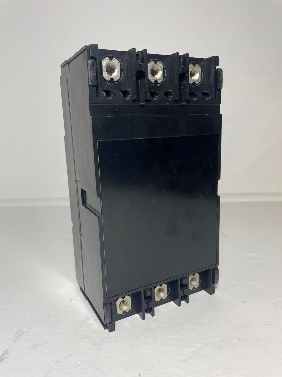 Fuji Electric BU-KSA3300 300A Circuit Breaker BU-KSA 480 VAC BUKSA3300 300 Amp (EM4272-14)