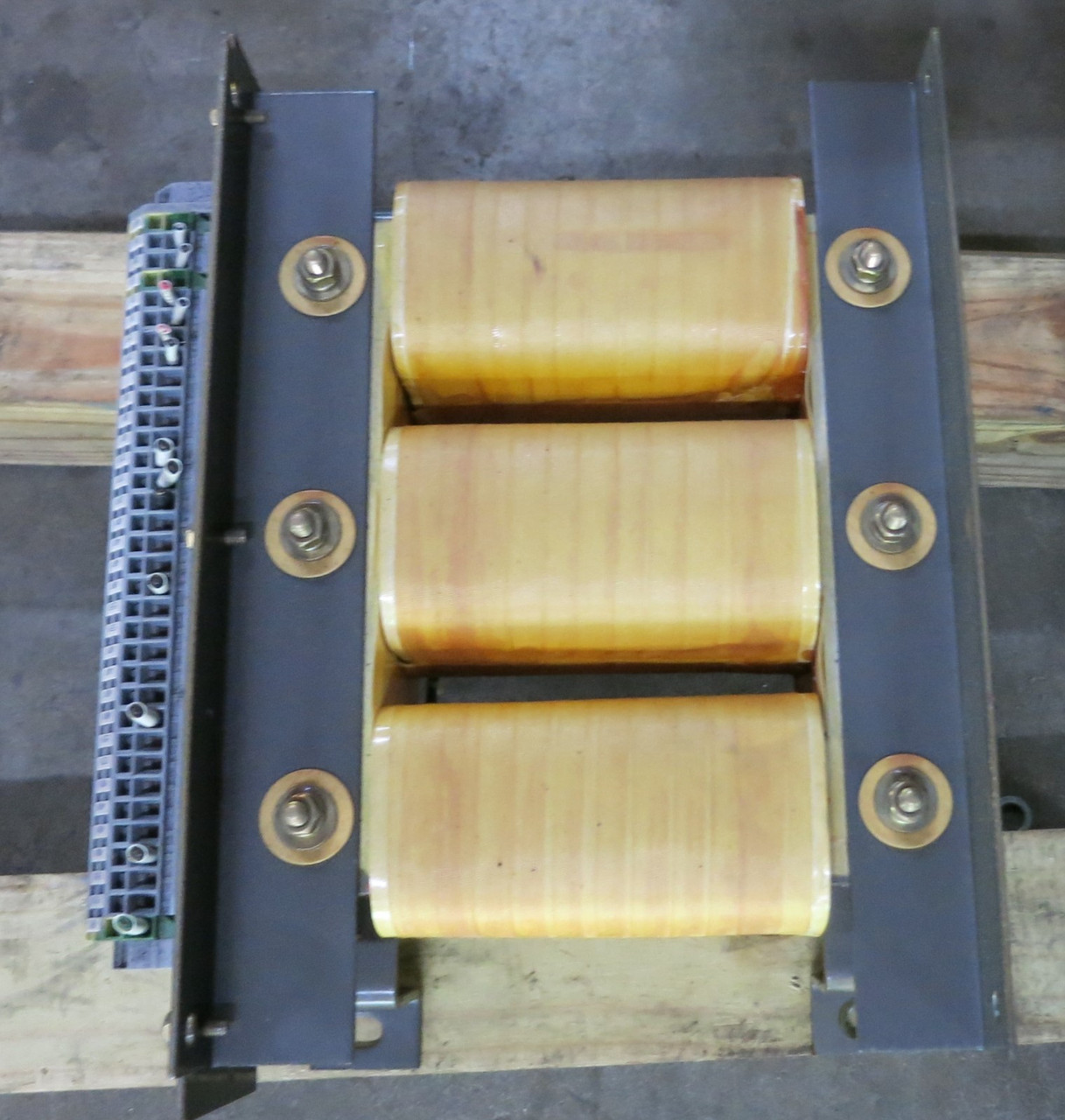 Kobe Ichiden 5.4 kVA 60621-1111 Insulation B Type Transformer 5.4KVA (GA0773-11)