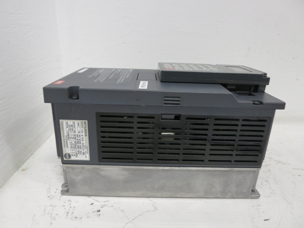 Mitsubishi FR-A740-00025-NA Inverter VS Drive 1 HP A700 480V 3PH 6A 2012 (GA0780-5)