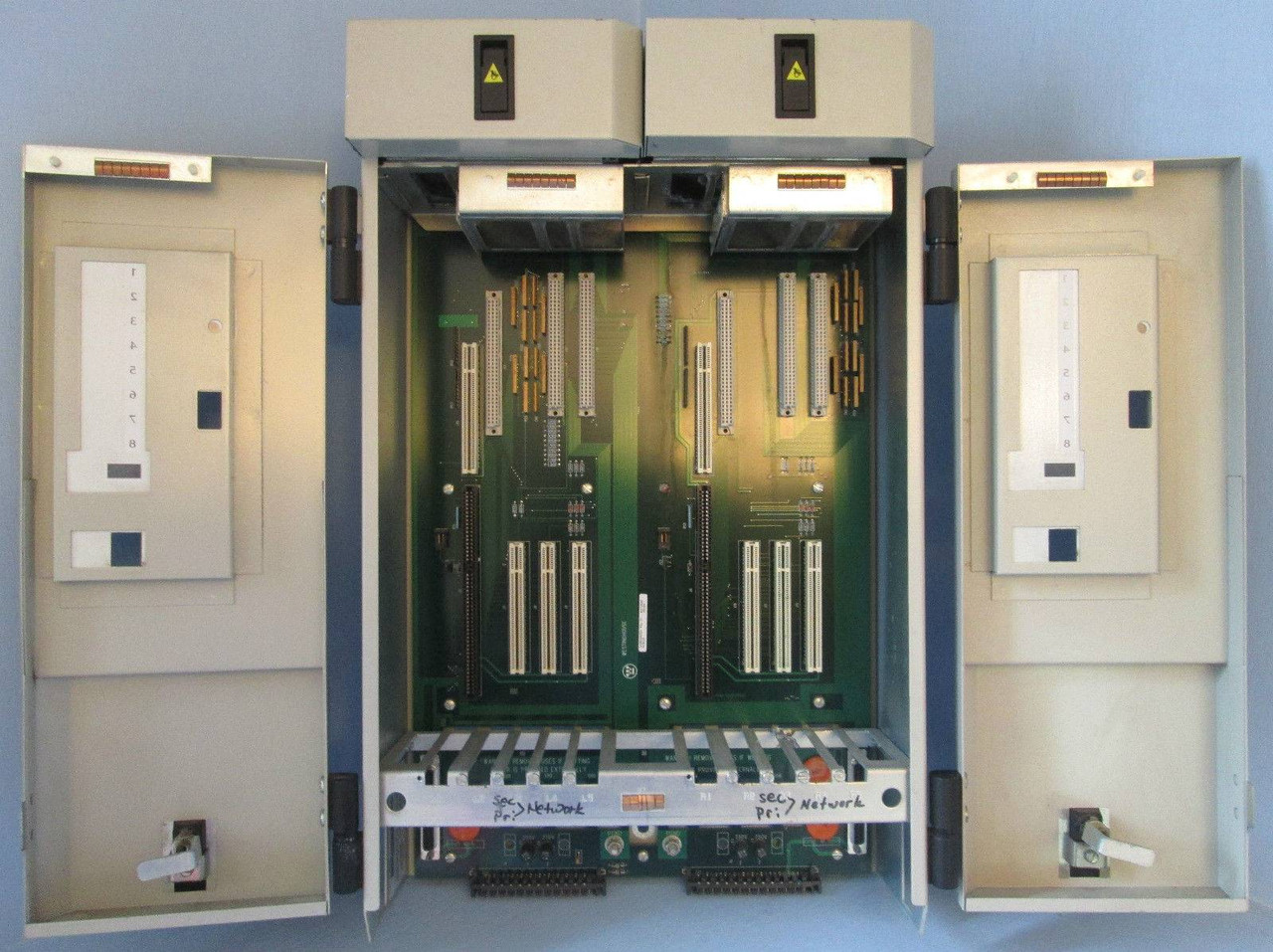 Image of Westinghouse Ovation M288190 4D33942G01 07 3A99200G01 Rev 11 Rack/Chassis PLC