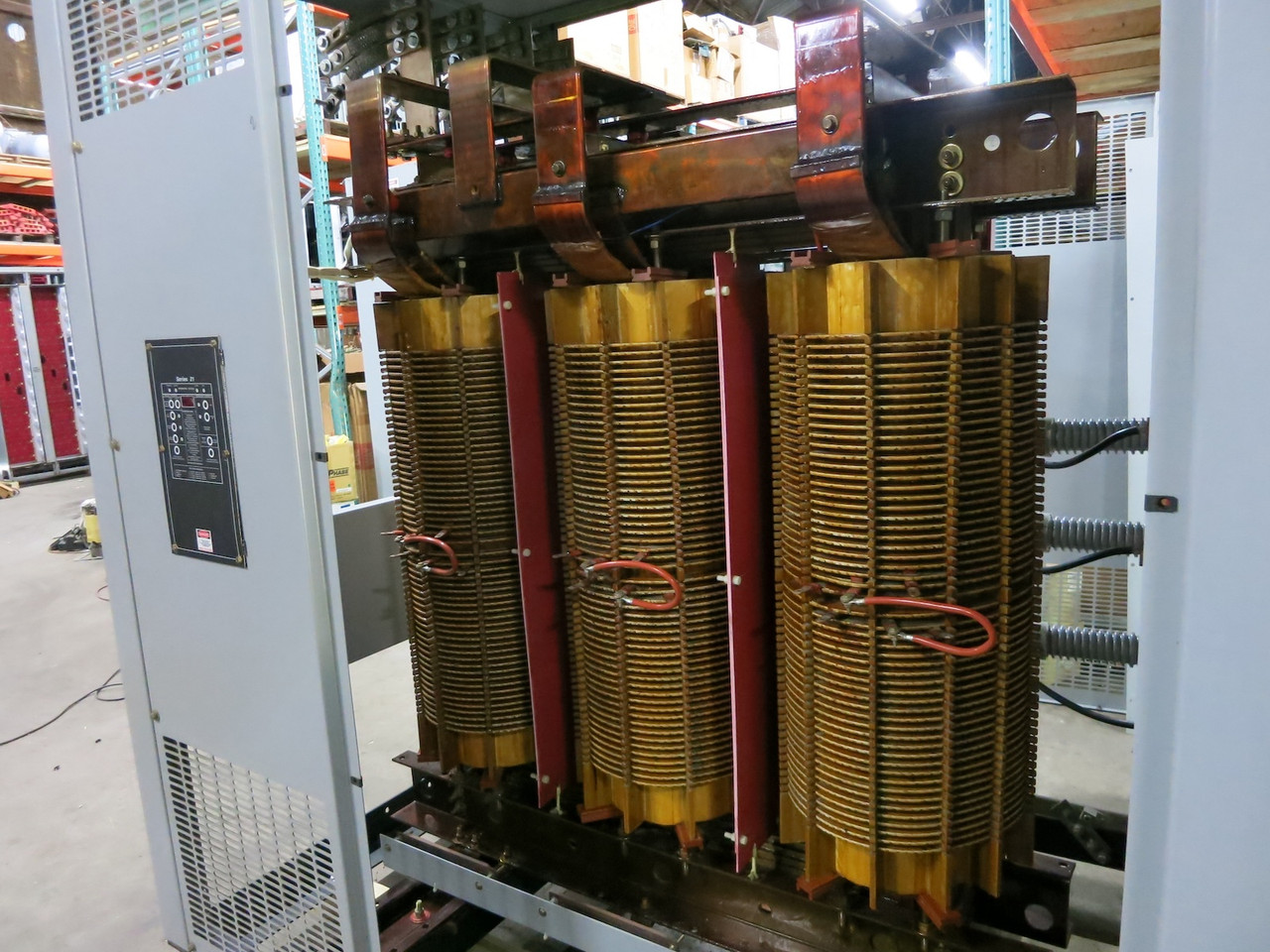 Siemens 1000/1333 kVA 12470 Delta to 208Y/120 Volts Dry Type Transformer 208 (DW3745-1)