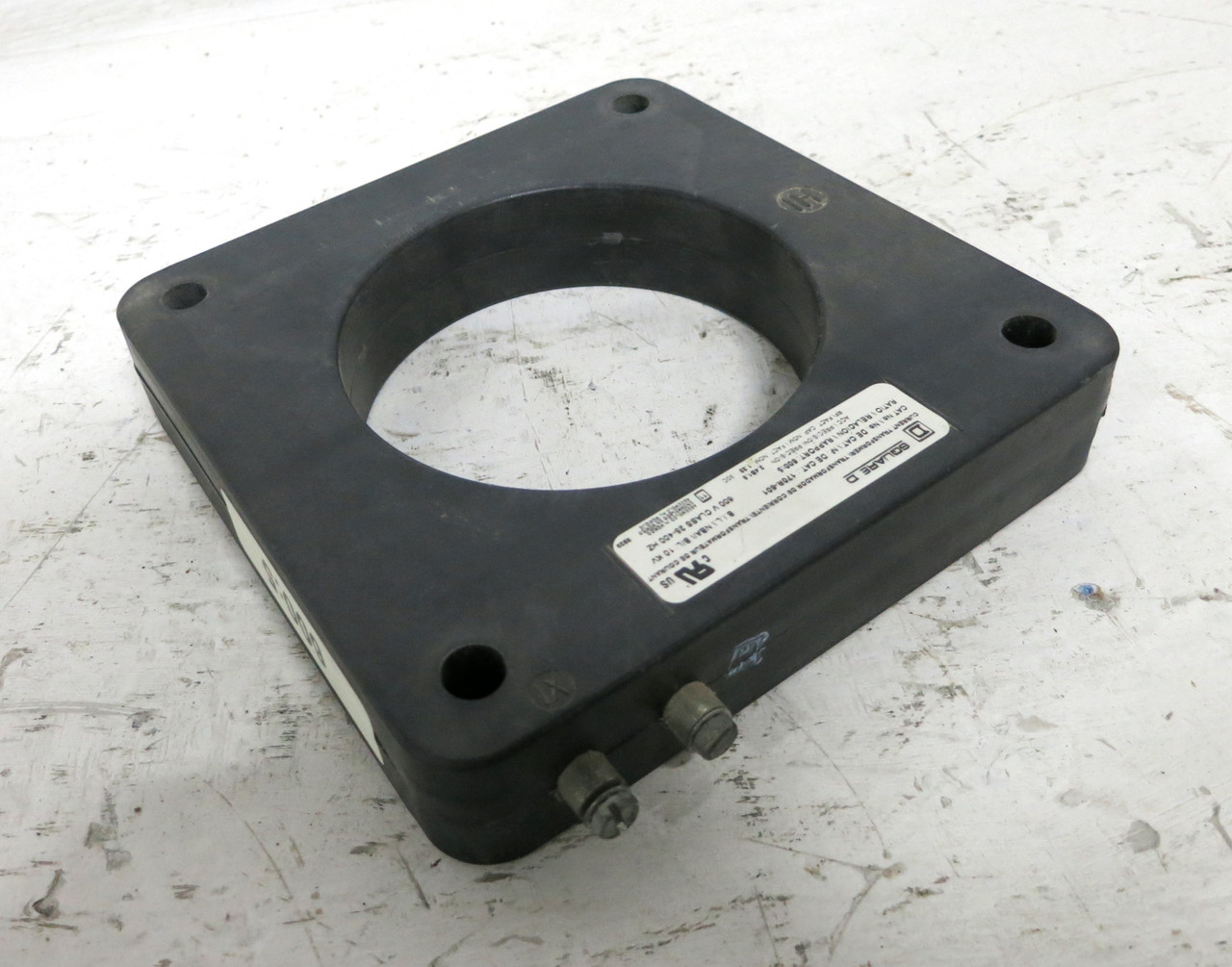 Square D 170R-601 Current Transformer 600:5 A 5A CT 170R601 (DW3749-2)