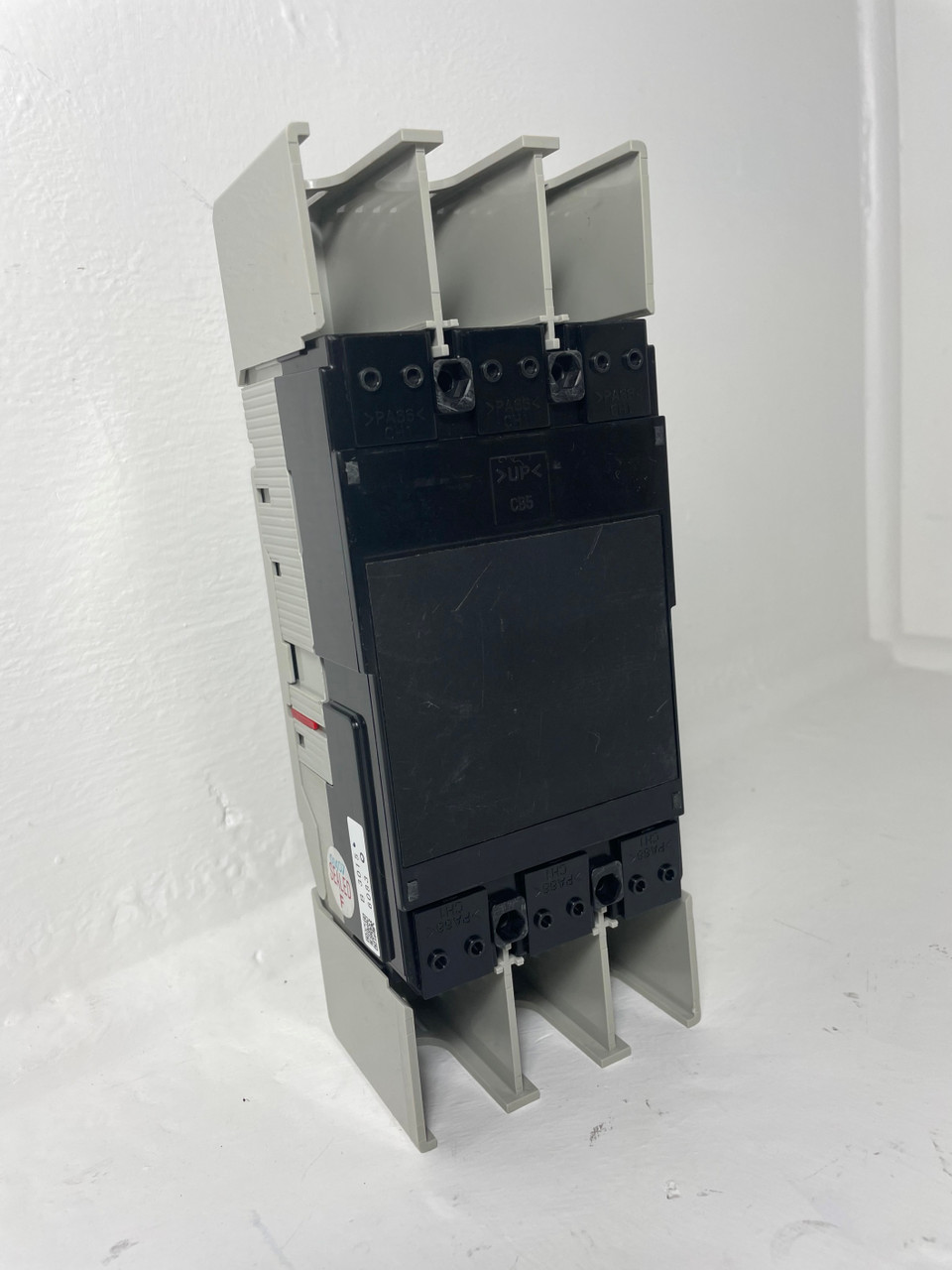 Fuji Electric BW125RAGU-3P015 125A Auto Circuit Breaker w/ 15 Amp Trip 3 Pole (EM4295-2)