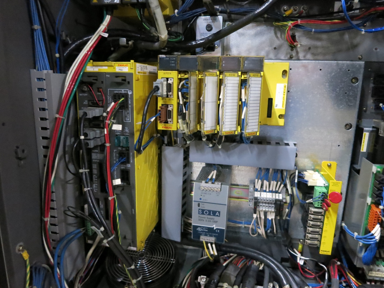 GE Fanuc A05B-2457-B150 R-J3iB Robot System Control Panel S-500iB A06B-6105-H002 (DW3792-3)