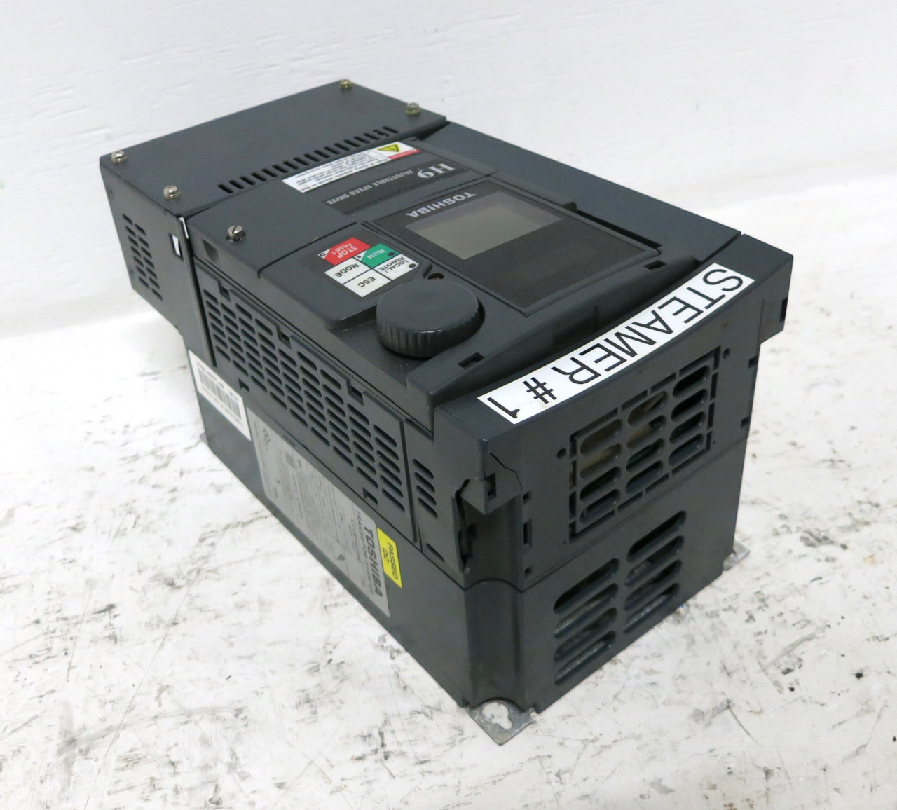Toshiba VT130H9U4080 7.5 HP VT H9 Transistor Inverter AC VS Drive 7.5HP 480 FLAW (DW3823-1)