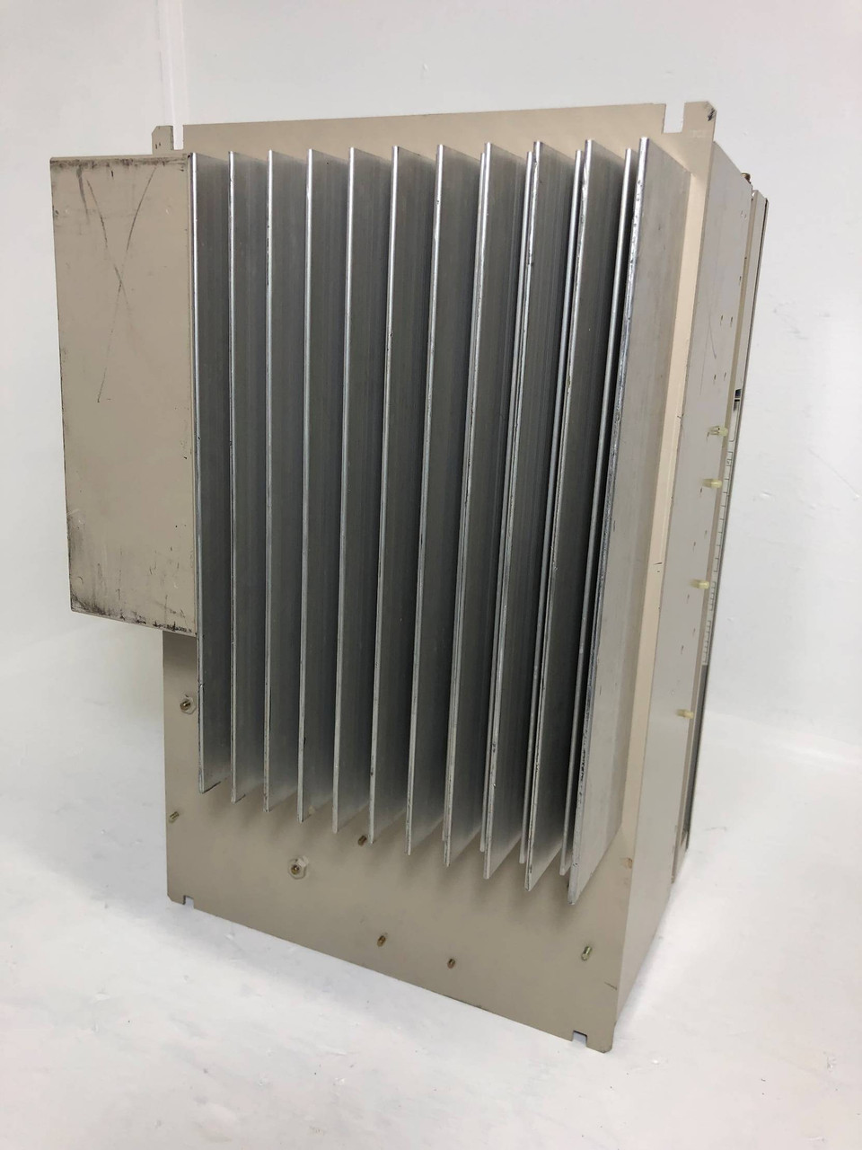 Yaskawa CIMR-11WS.P 20 Varispeed 676 VS Drive Inverter 200V 15 kVA 50A CIMR11WS (EBI5355-7)