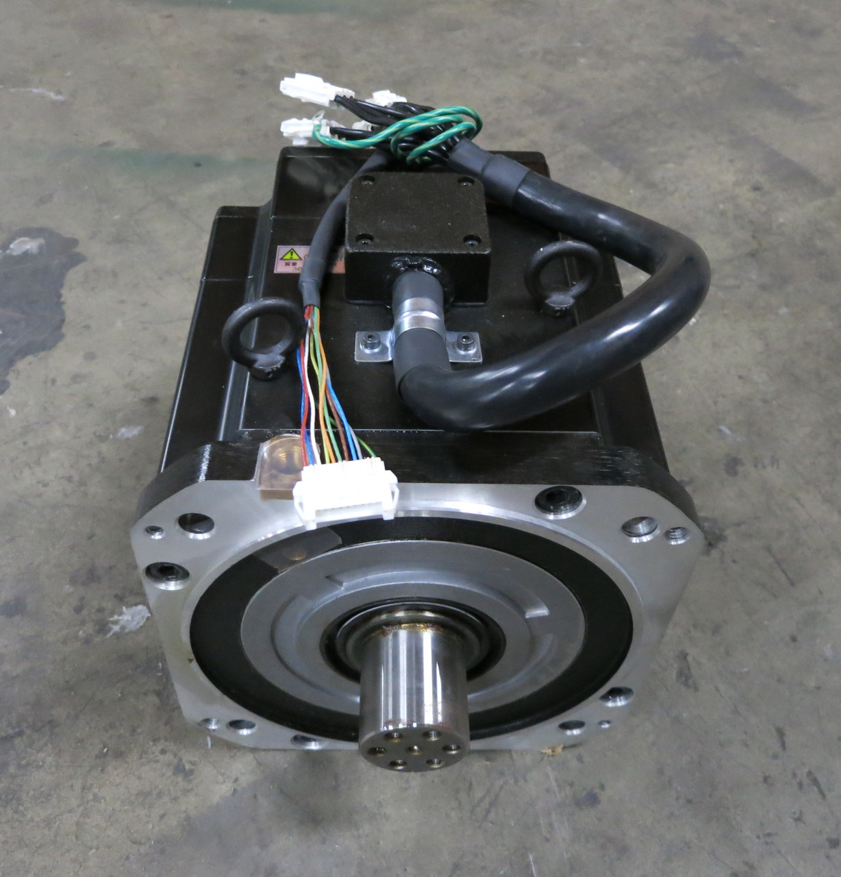 3rd Image of DW3924