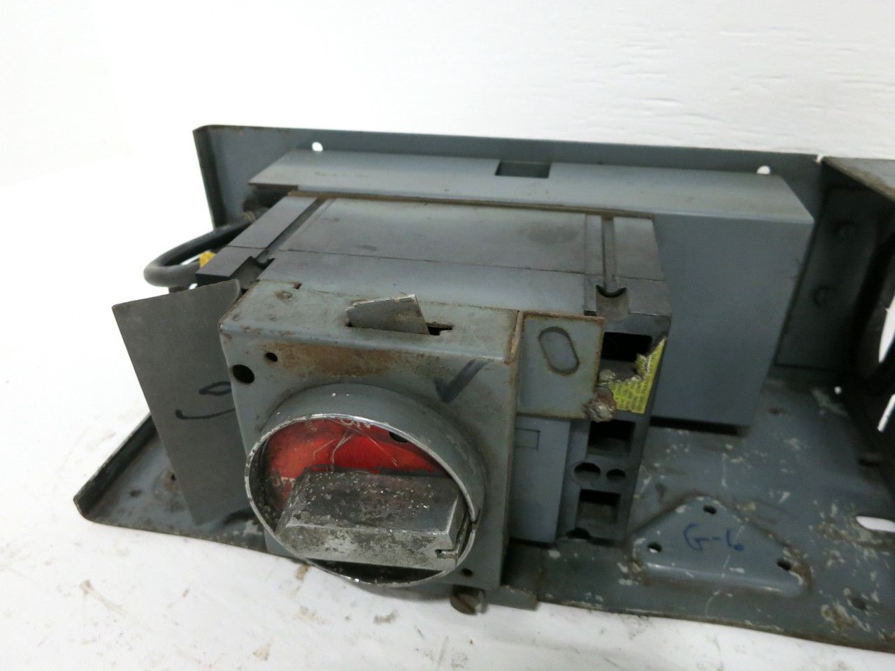 GE 7700 70A Breaker Feeder 6" MCC Bucket 70 Amp General Electric (DW3959-3)