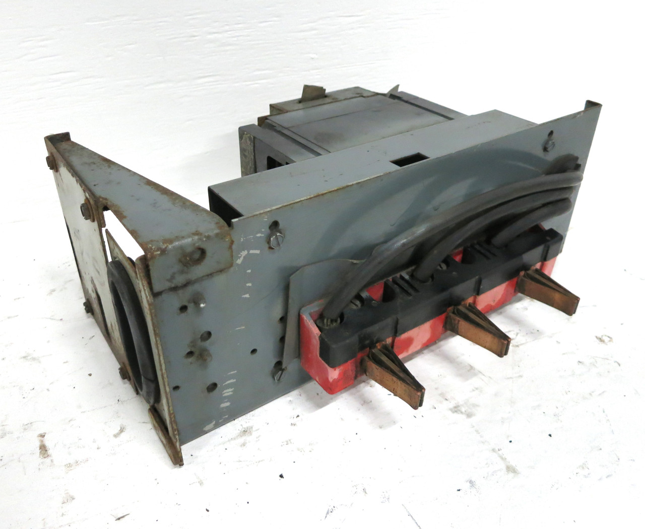 GE 7700 70A Breaker Feeder 6" MCC Bucket 70 Amp General Electric (DW3959-3)