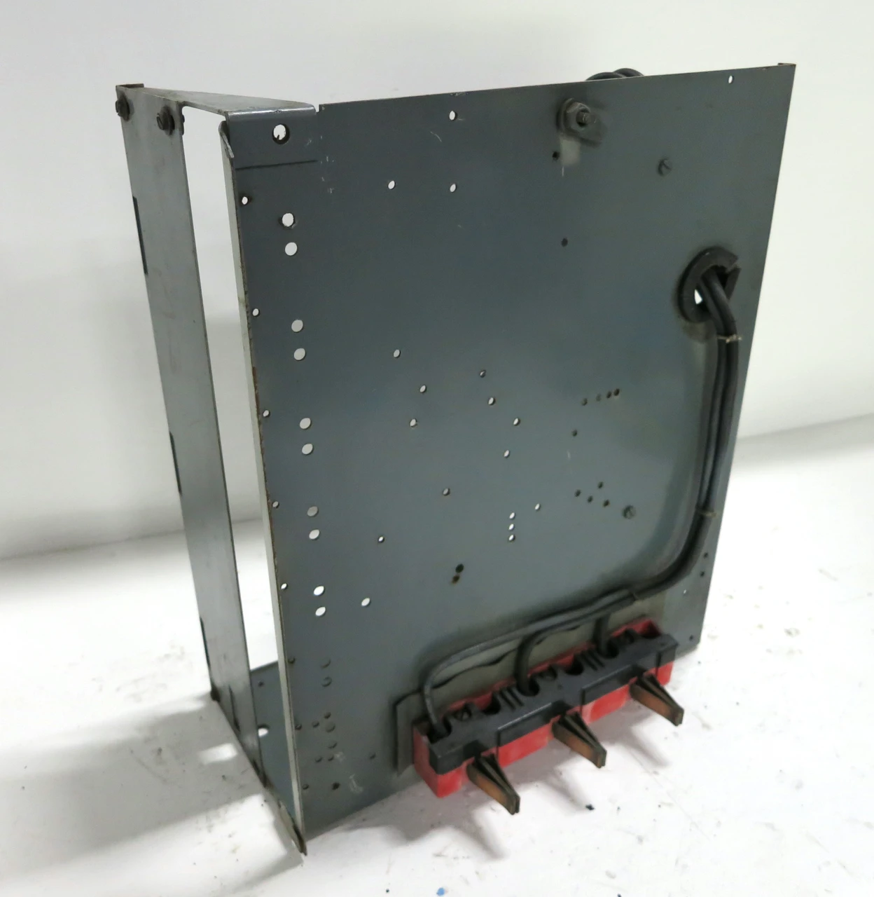 GE 7700 50A Breaker Feeder 18" MCC Bucket 50 Amp General Electric (DW3964-1)