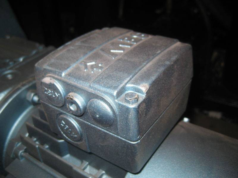 Sew Eurodrive R107R77D 2 HP Ratio:369 Gear Reducer NEW (EBI3646-1)