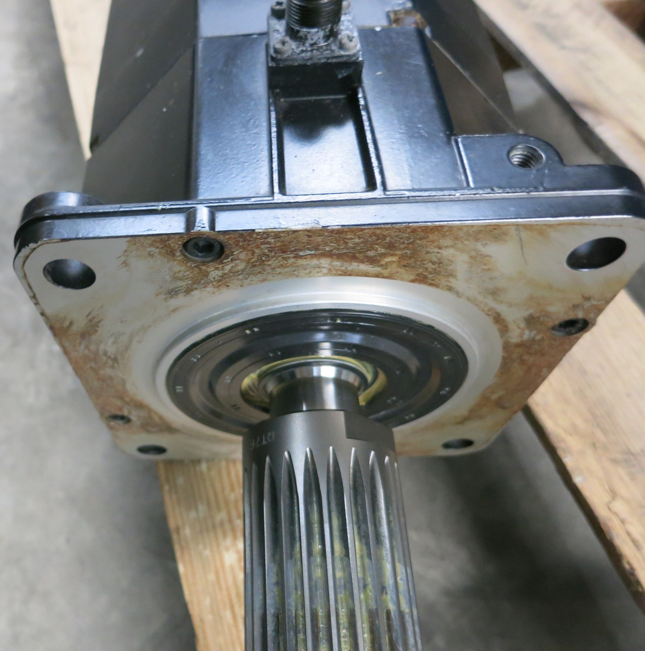 Fanuc am30/3000 A06B-0166-B675#0016 AC Servo Motor A06B0166B675#0016 2000 RPM (GA0876-1)