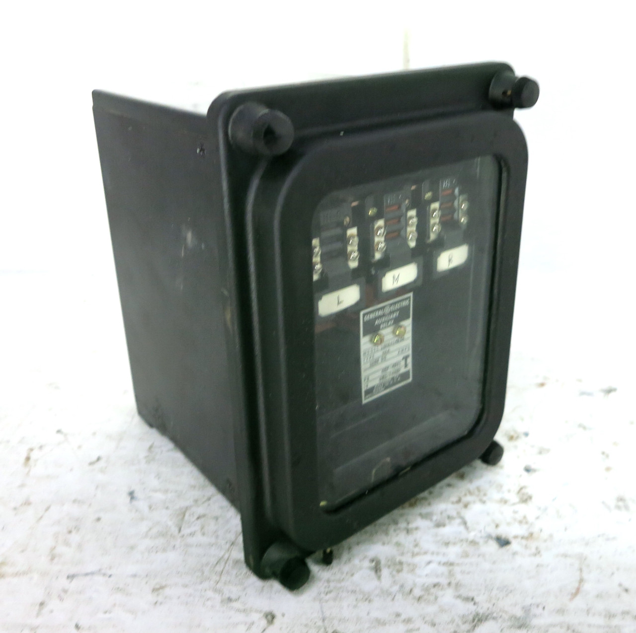 Image of GE 12HAA14B2A Auxiliary Control Relay 125 VDC Type HAA 125VDC General Electric