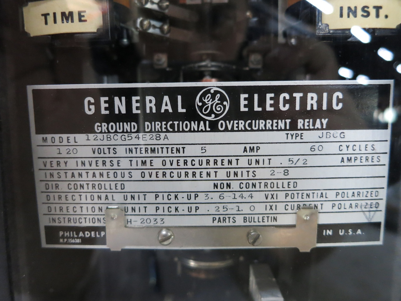 GE 12JBCG54E28A Ground Directional Overcurrent Relay Type JBCG 120V 5A .5/2 2-8 (DW4073-1)