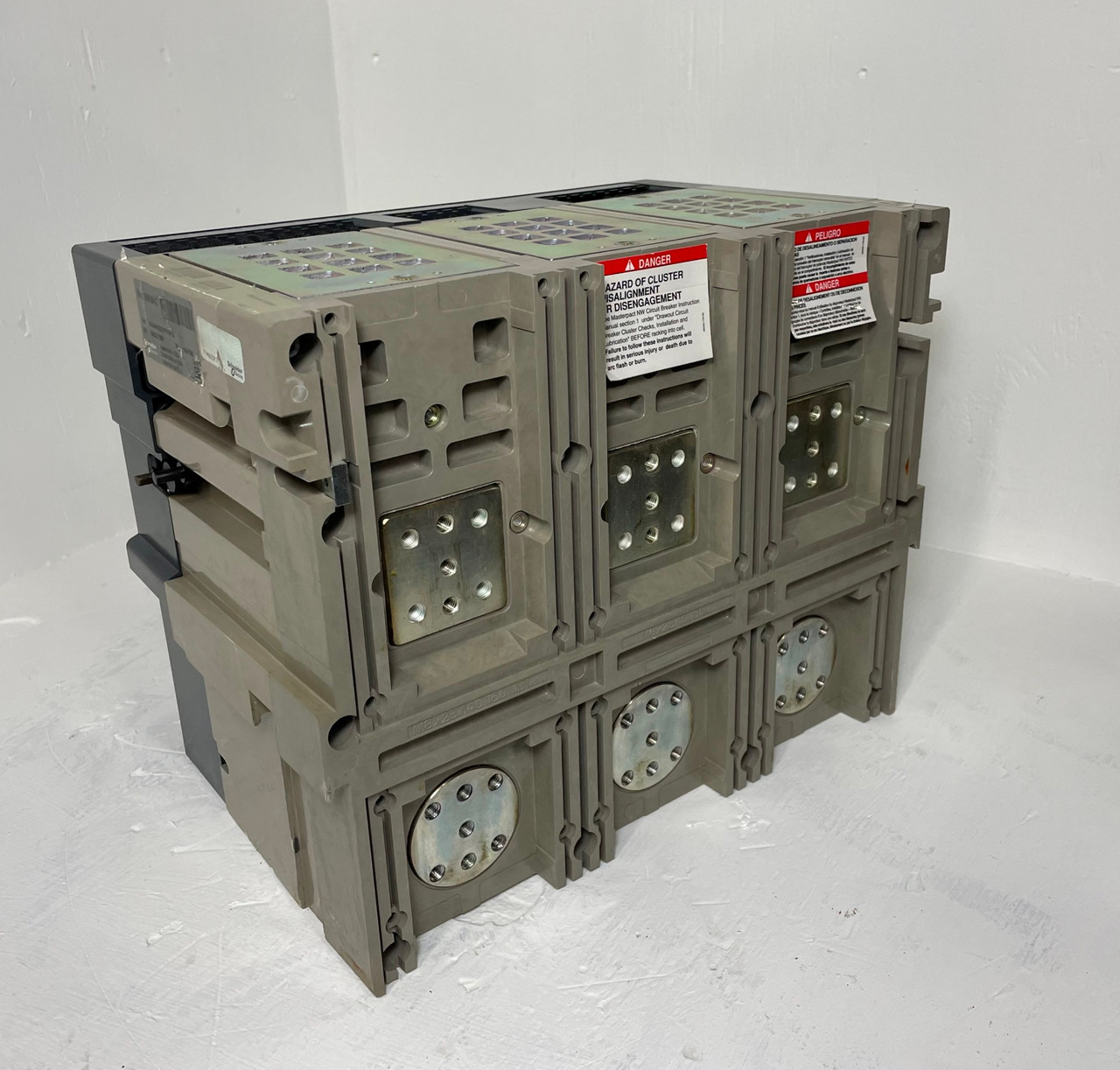 Square D NW08H2 800A MasterPact EO Breaker LSI 800 Amp 5.0P Trip w/ Shunt 3P (EM4347-1)