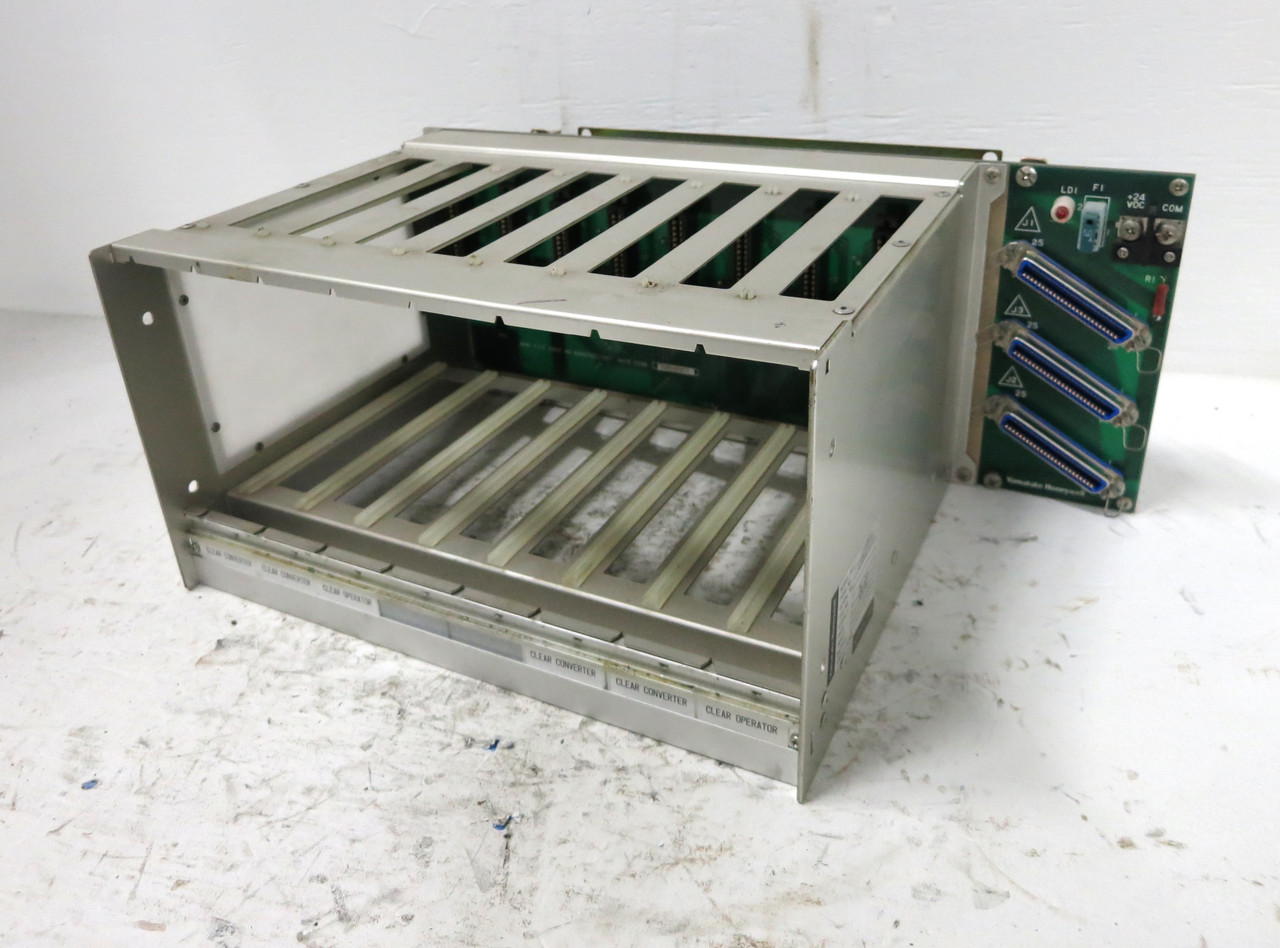 Yamatake Honeywell J-AF00 PLC Rack 82407021-001 Chassis JAF00 Module (DW4149-4)