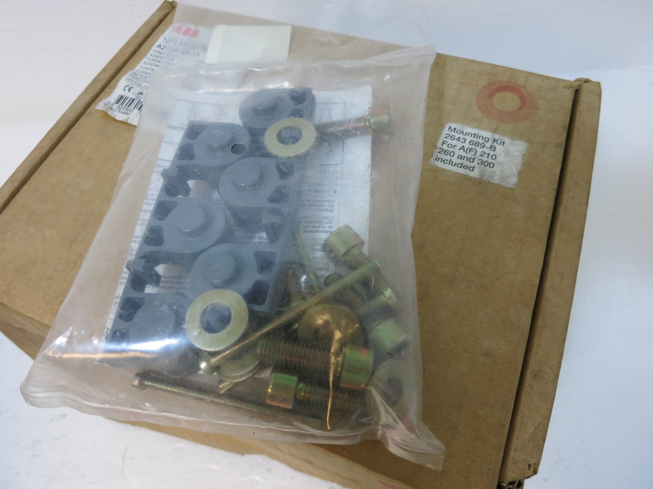 NEW ABB A260W-20-11-84 Size 5 Welding Isolation Contactor 2 Pole 350A 120V Coil (DW4158-1)