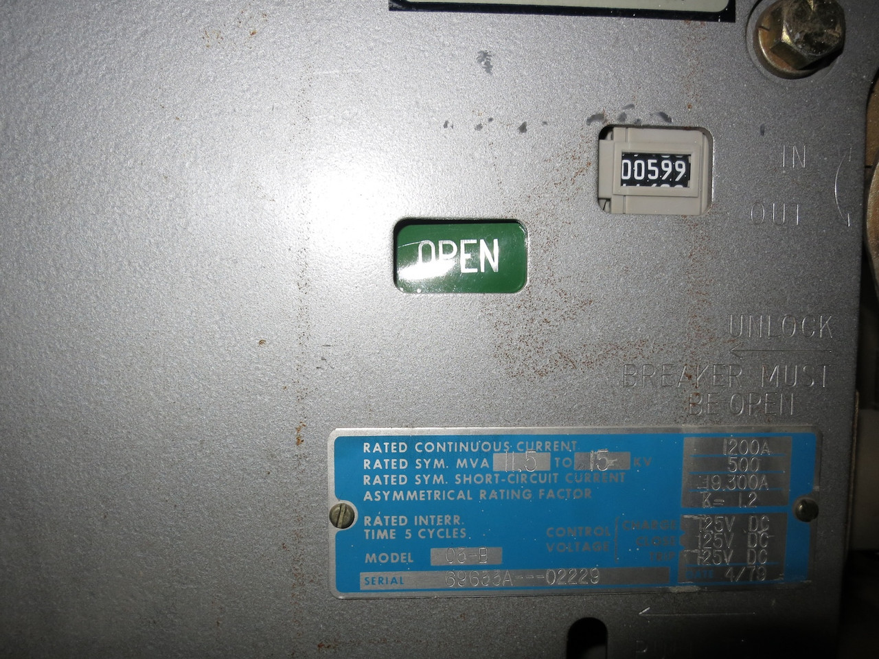 Gould ITE 15/13.8 kV 1200A Type 15HK 05-B Power Circuit Breaker 15kV Rate 4/79 (GA0986-5)