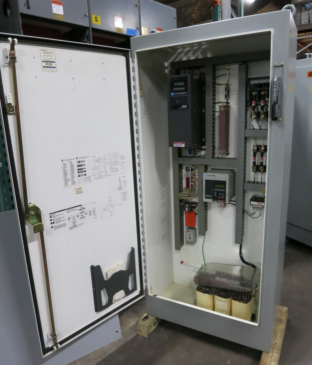 Image of Allen Bradley 1391-DES45-DI Digital Servo Drive Cabinet AC VS DES 1305-BA06A-HA2