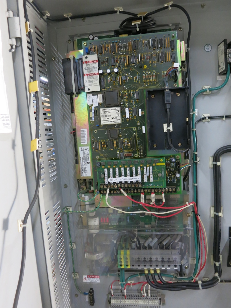 Allen Bradley 1336S-B050-AX-EN4-L6 1336 Plus AC VS Drive 50 HP 480V 3PH (DW4298-1)