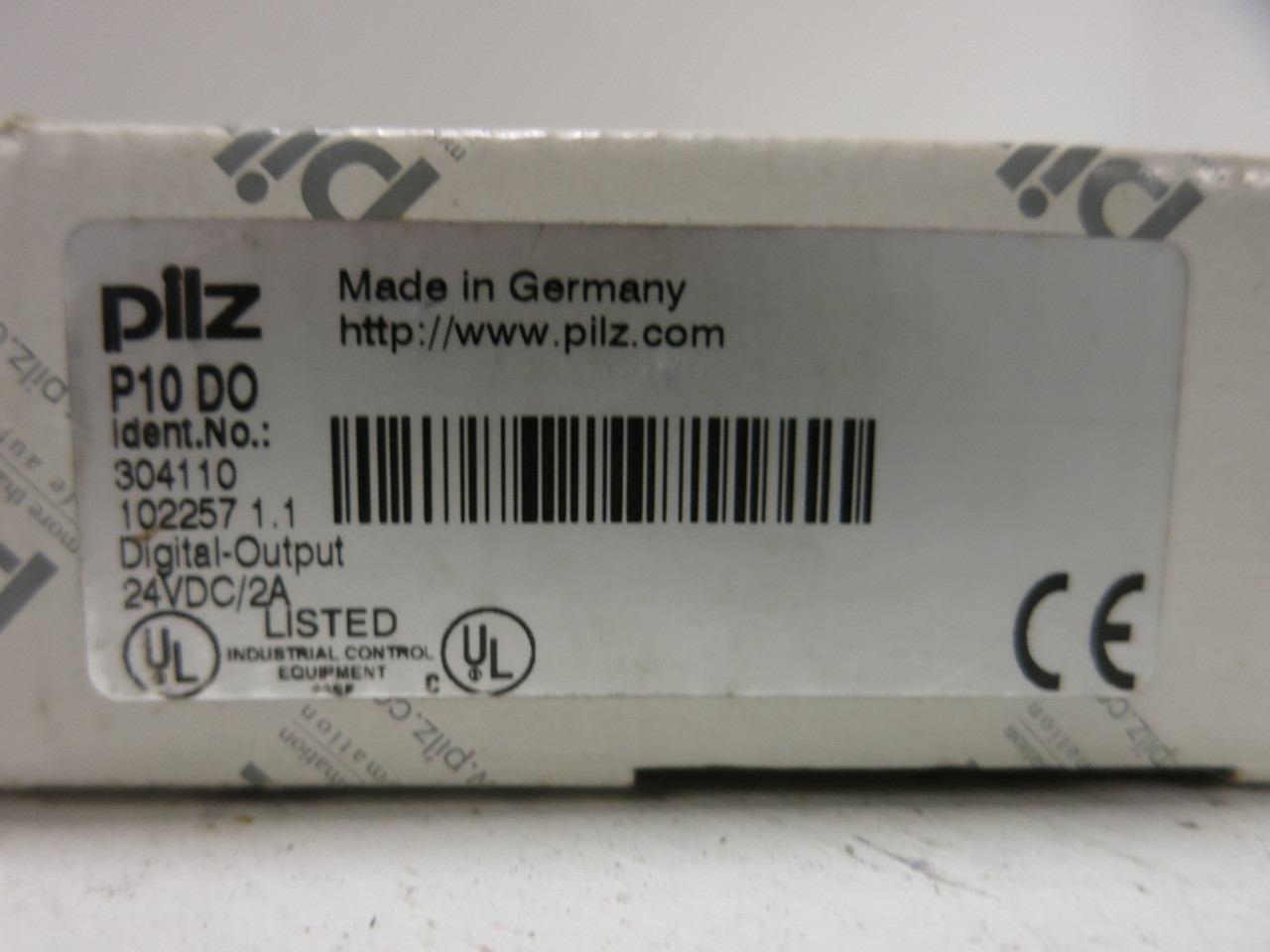 Pilz P10-DIO 304107 Digital In-Output 24VDC/2A PLC 304 107 P 10 DIO NIB (GA1031-1)