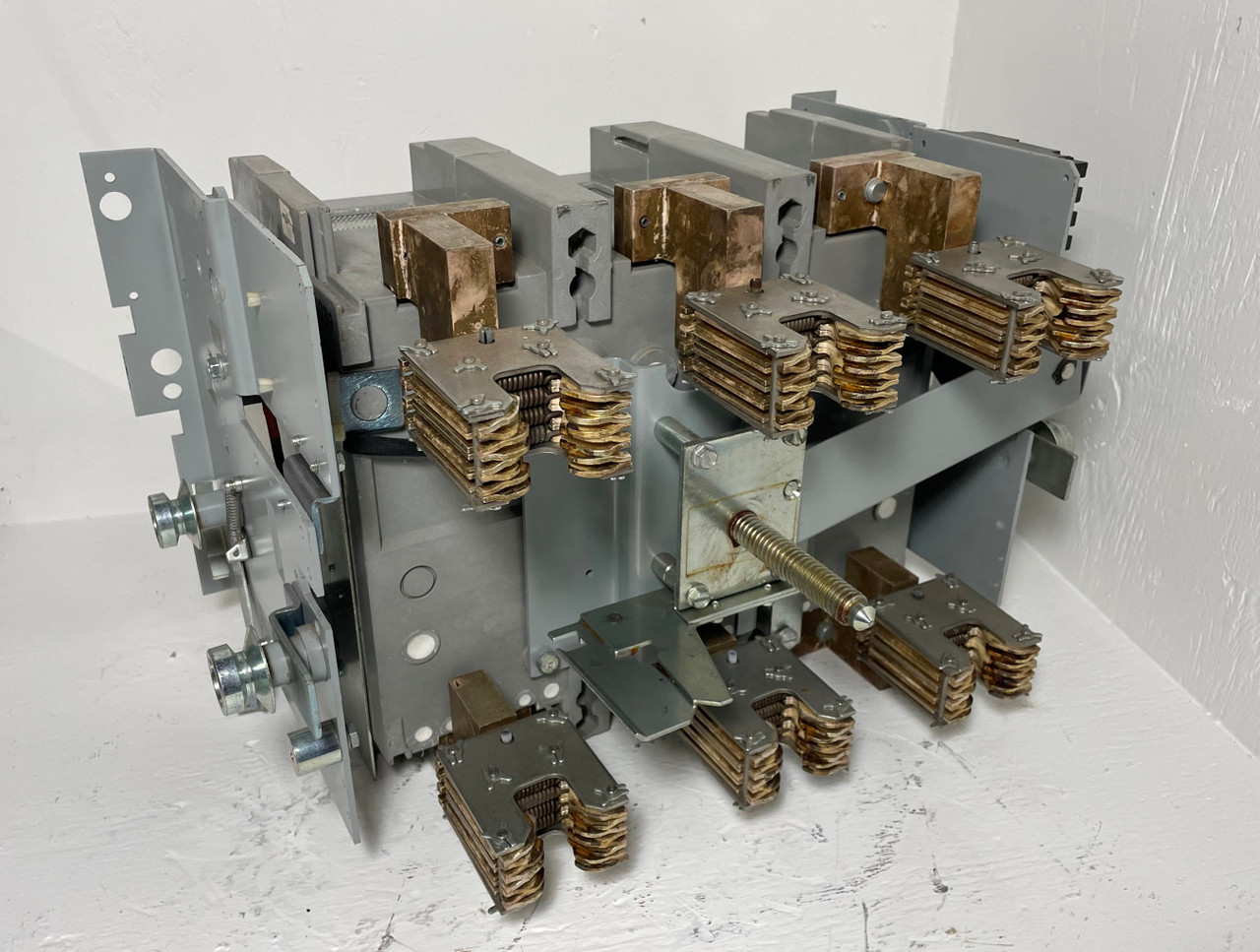GE TC84SS 400A Power Break Circuit Breaker w/ 225 Amp Plug General Electric LI (EM4382-3)