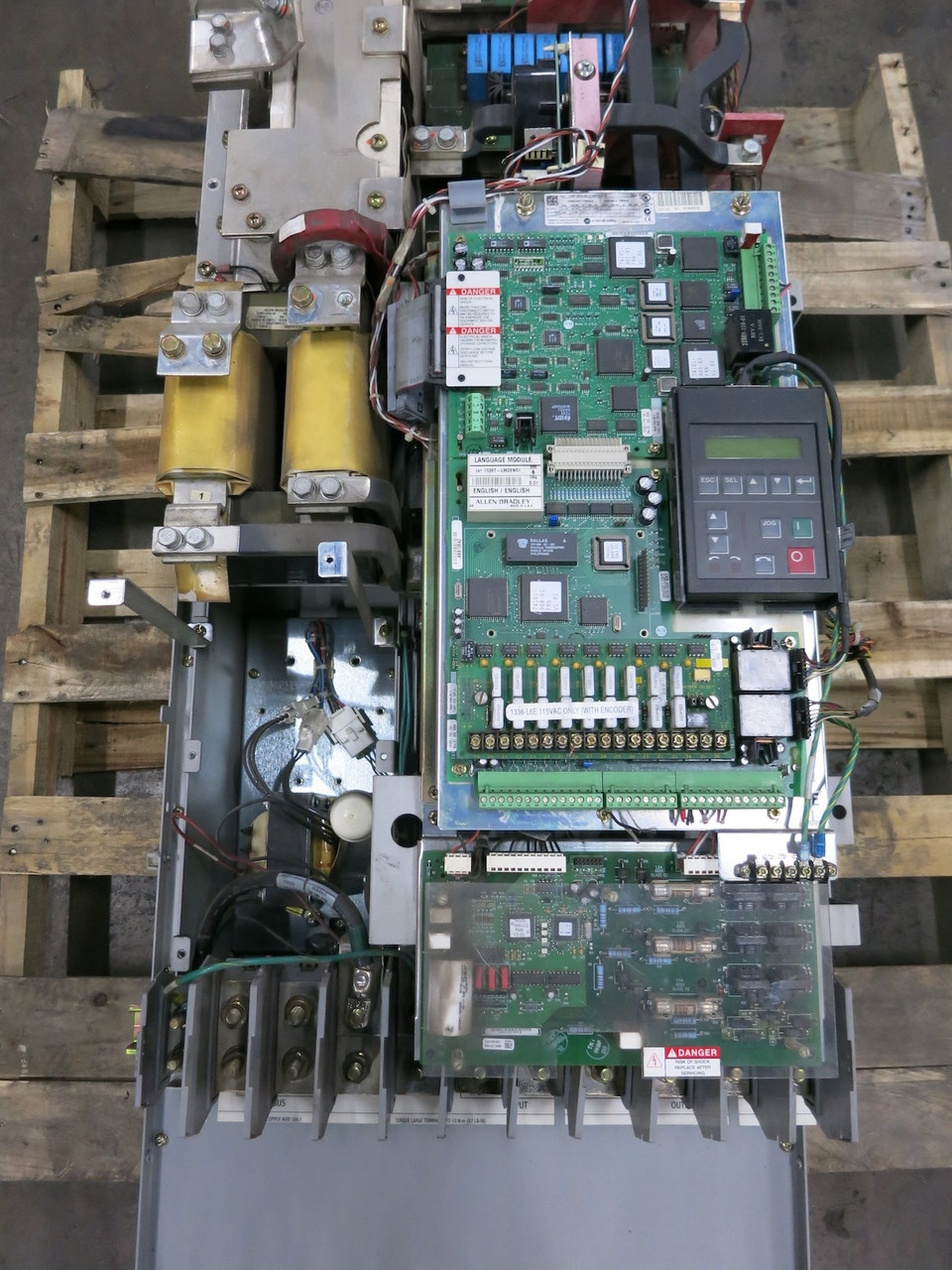 Allen Bradley 1336T-B250-AN-GT2EN-HA2-L6 Force VS Drive 250 HP 480V (FOR PARTS) (DW4370-1)