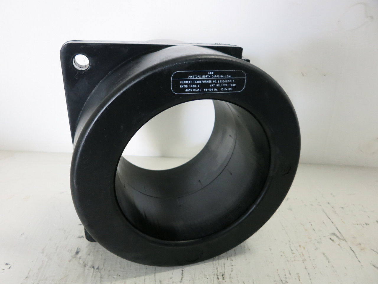 ABB SCVD-1200 6353C89H13 Current Transformer Ratio 1200:5 600V CT 50-400 Hz (GA1051-15)