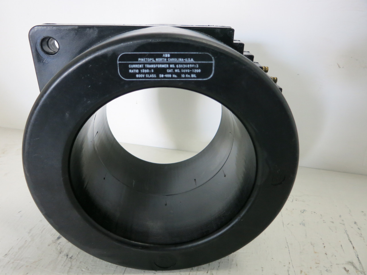 ABB SCVD-1200 6353C89H13 Current Transformer Ratio 1200:5 600V CT 50-400 Hz (GA1051-15)