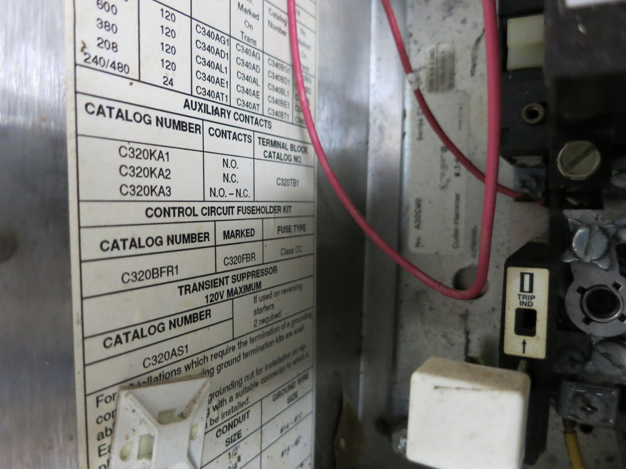 Cutler Hammer Size 1 Breaker Combination Starter Box 30 Amp A30CW0 208V Eaton (GA1060-1)