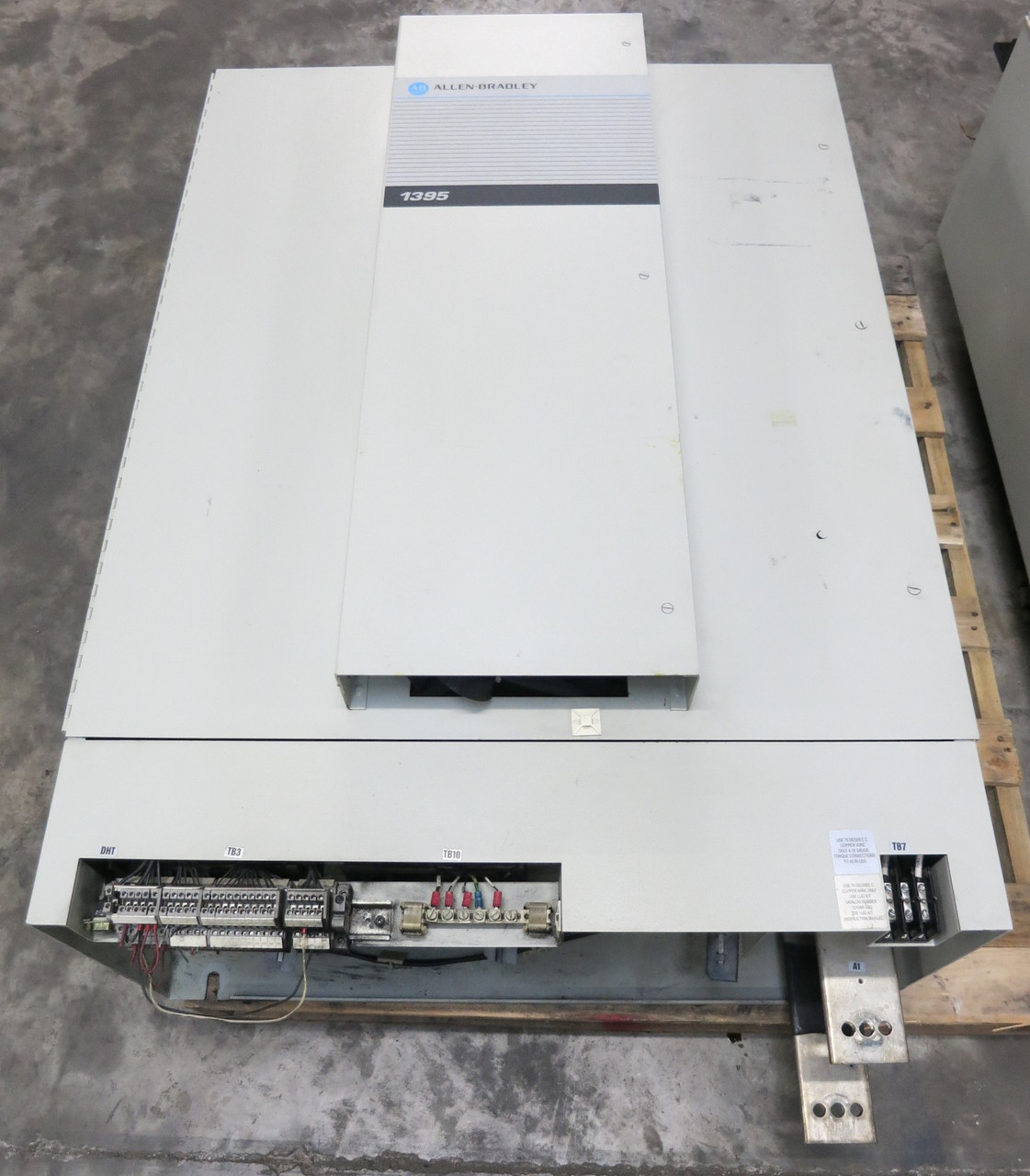 Allen Bradley 1395-B81-EN-P30 Ser B 300 HP / 223.8 kW DC Controller Drive AB (GA1061-1)